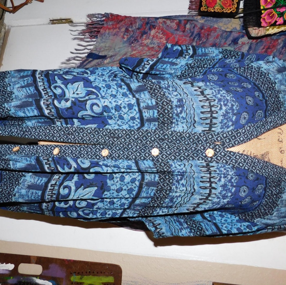 Oversized printed kimono type shawl